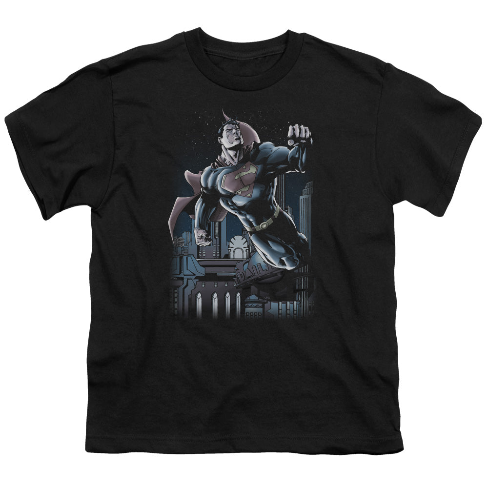 Superman - Night Fight - Short Sleeve Youth 18/1 - Black T-shirt