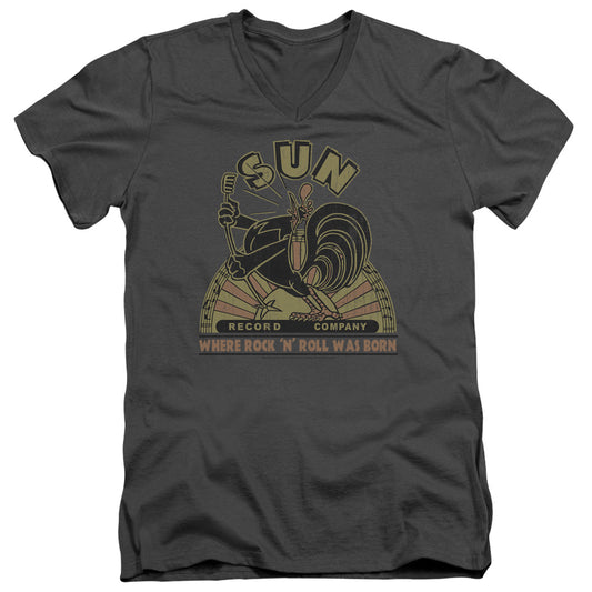 Sun - Sun Rooster - Short Sleeve Adult V-neck - Charcoal T-shirt