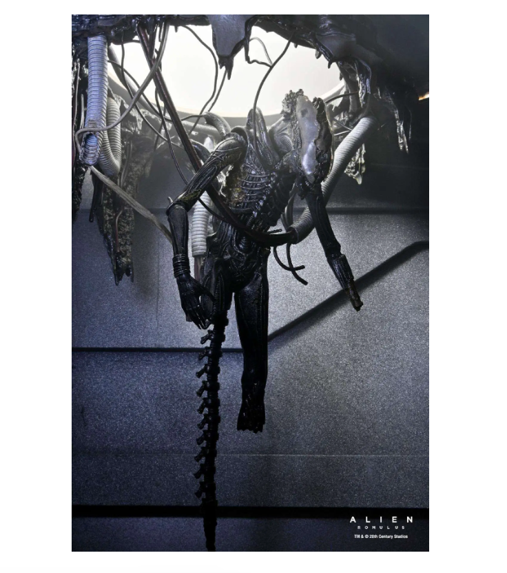 NECA Alien: Romulus Suspended Lab Xenomorph XX121 Deluxe Action Figure