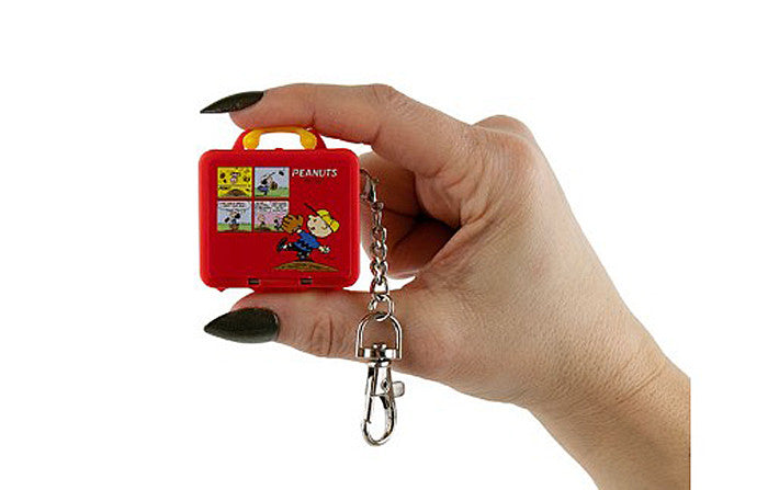 World's Smallest Peanuts Lunch Box Keychain