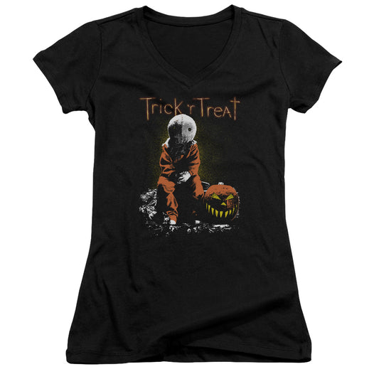 Trick R Treat - Sitting Sam - Junior V-neck - Black