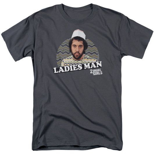 2 Broke Girls - Ladies Man - Short Sleeve Adult 18/1 - Charcoal T-shirt