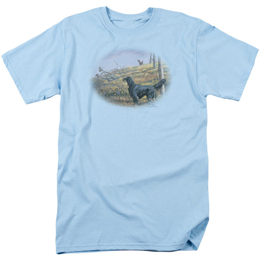 Wildlife - Looking Back - Short Sleeve Adult 18/1 - Light Blue T-shirt