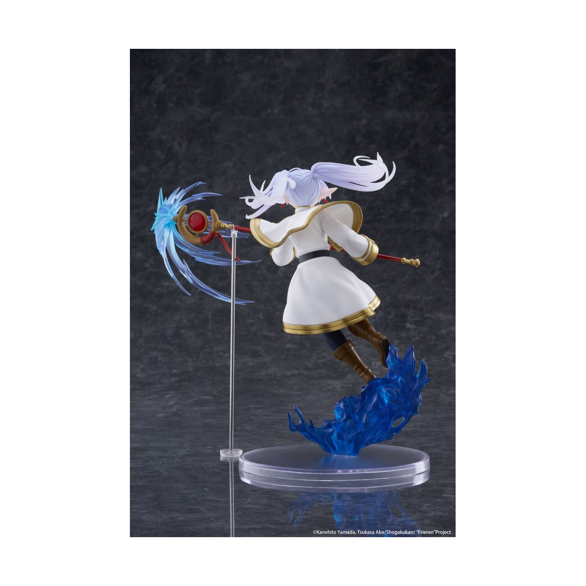 Frieren: Beyond Journey's End Frieren Amp+ Figure